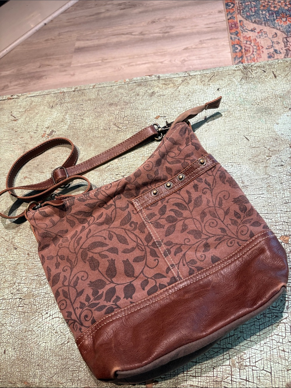 Myra Bag Brown Floral Canvas Leather Crossbody Purse Boho Western - Picture 2 of 4